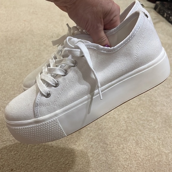 Steve Madden size 8 - Picture 6 of 9